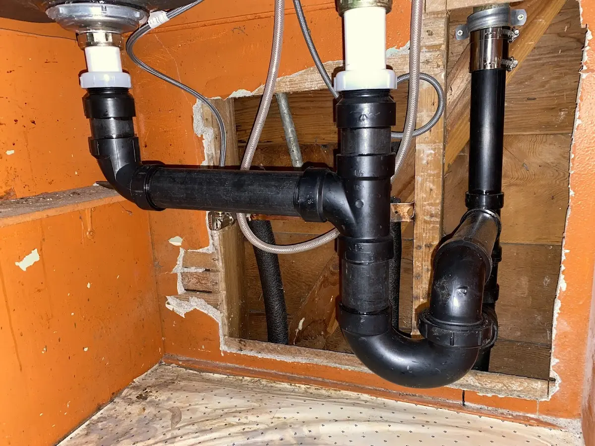 Professional Pipe Bursting equipment and tools on the job in Baldwin City